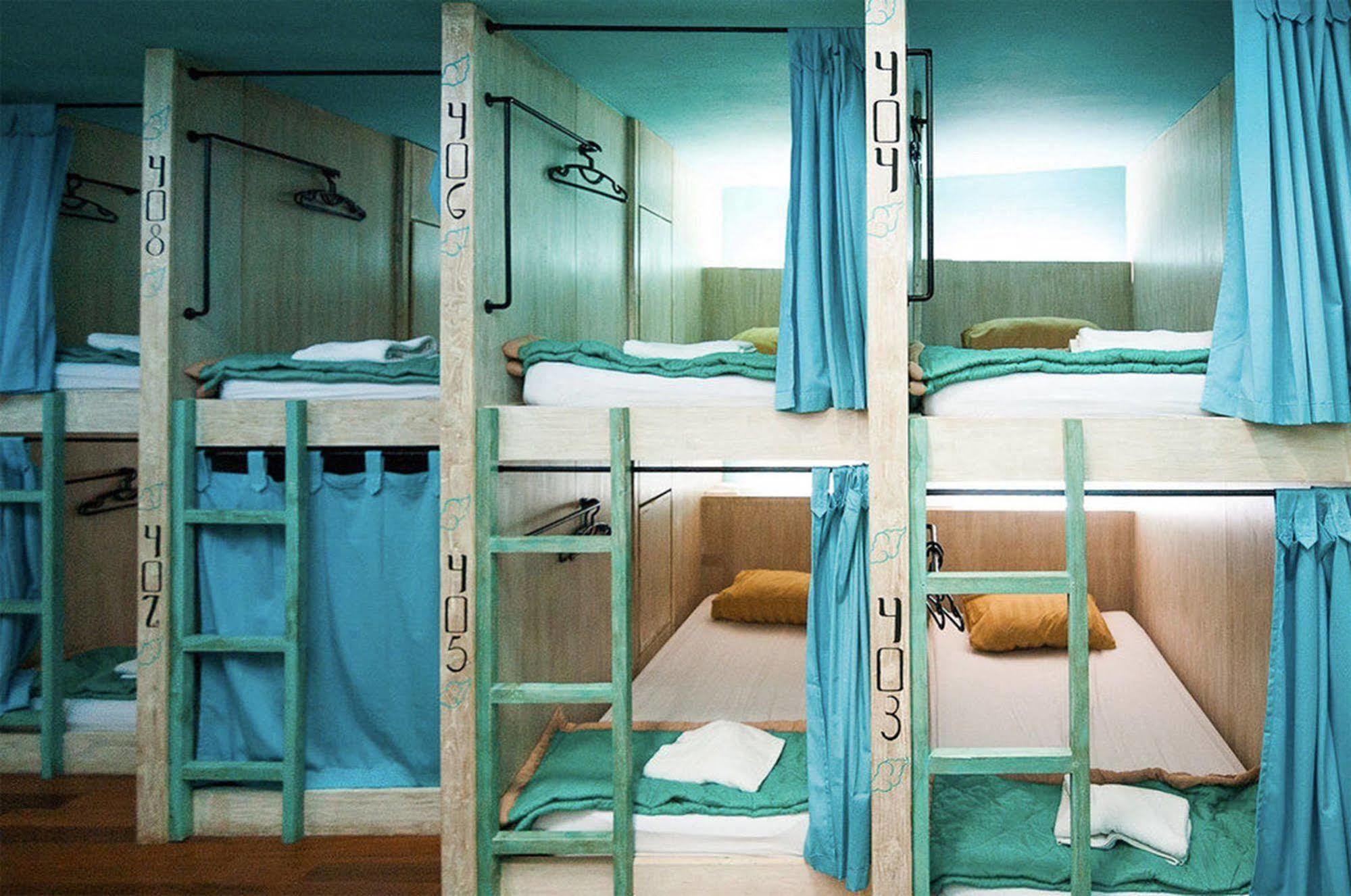 Nau Here Hostel Kuta Lombok Eksteriør billede